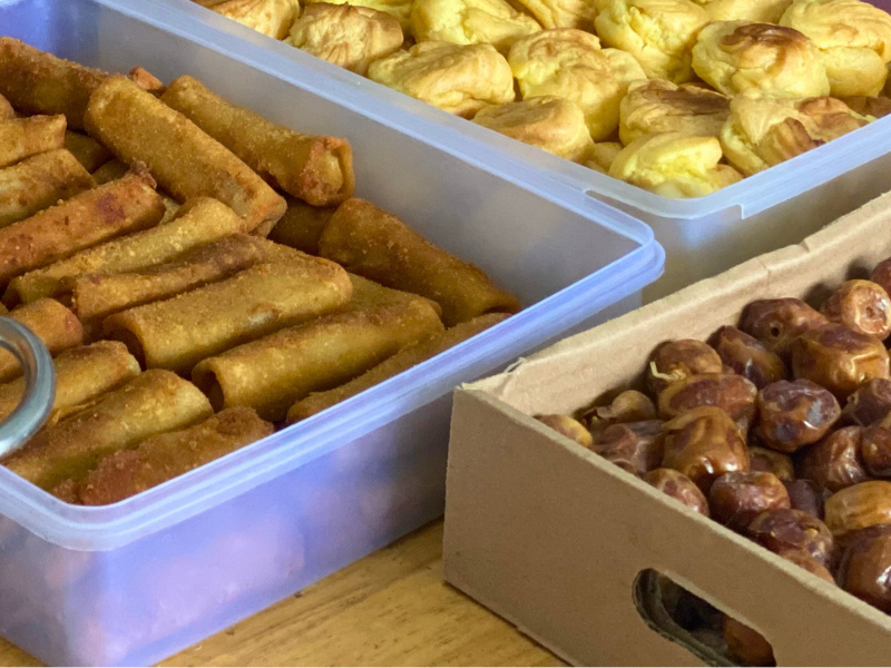 Ton Makanan Didistribusikan